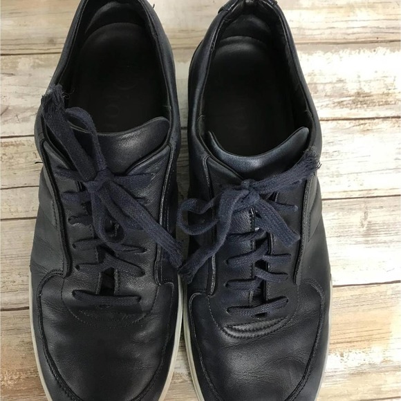 DIOR HOMME NAVY LEATHER LOW-TOP SNEAKERS 43.5